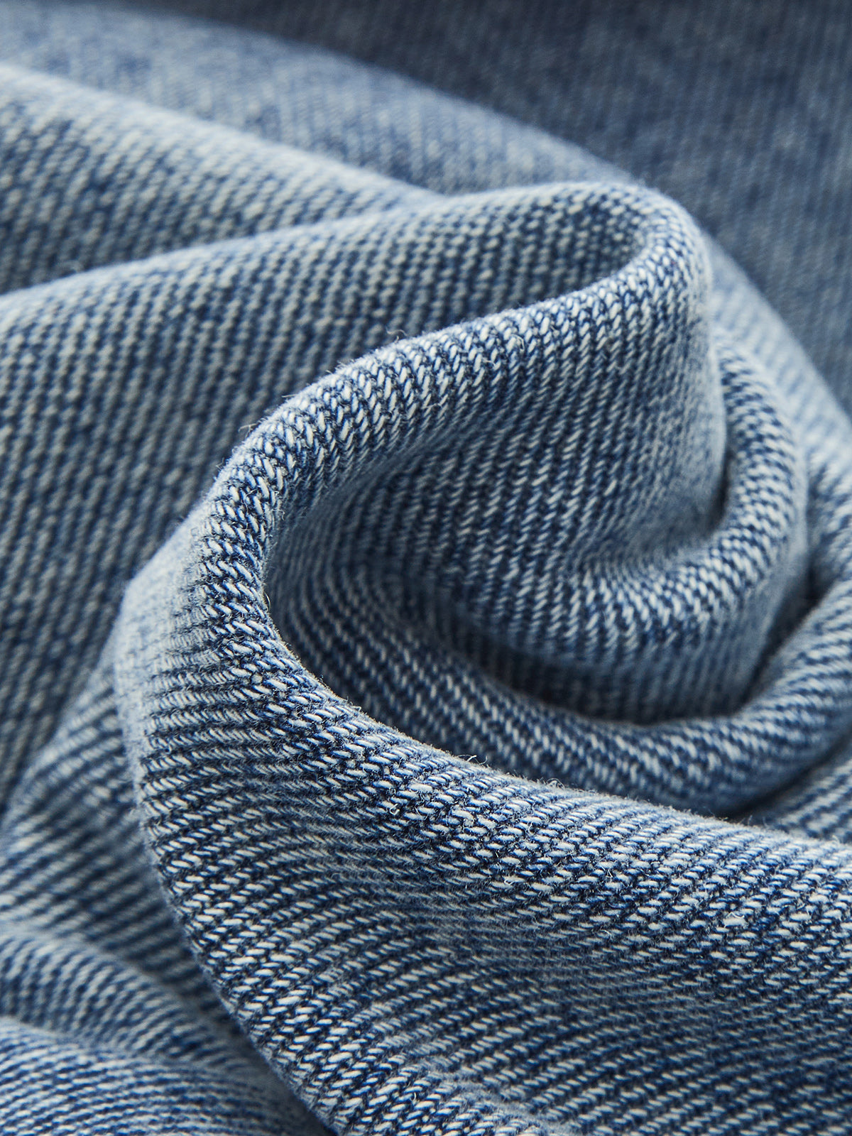 Marta | Jeans Pierna Ancha en Capas con Trabilla