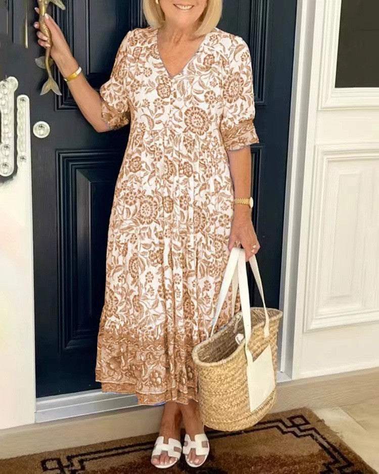 Caterina | Vestido Floral V-Neck Elegante - vestido de mujer, vista lateral | Chloe Bennett
