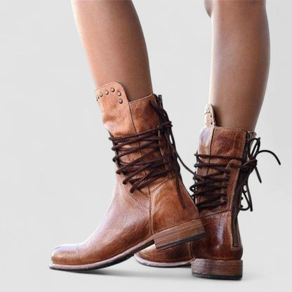 Paola | Botín con Cordones - calzado de mujer, otro ángulo | Chloe Bennett