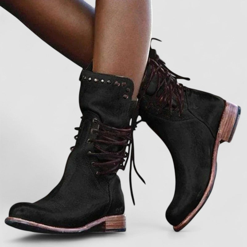 Paola | Botín con Cordones - calzado de mujer, vista lateral | Chloe Bennett
