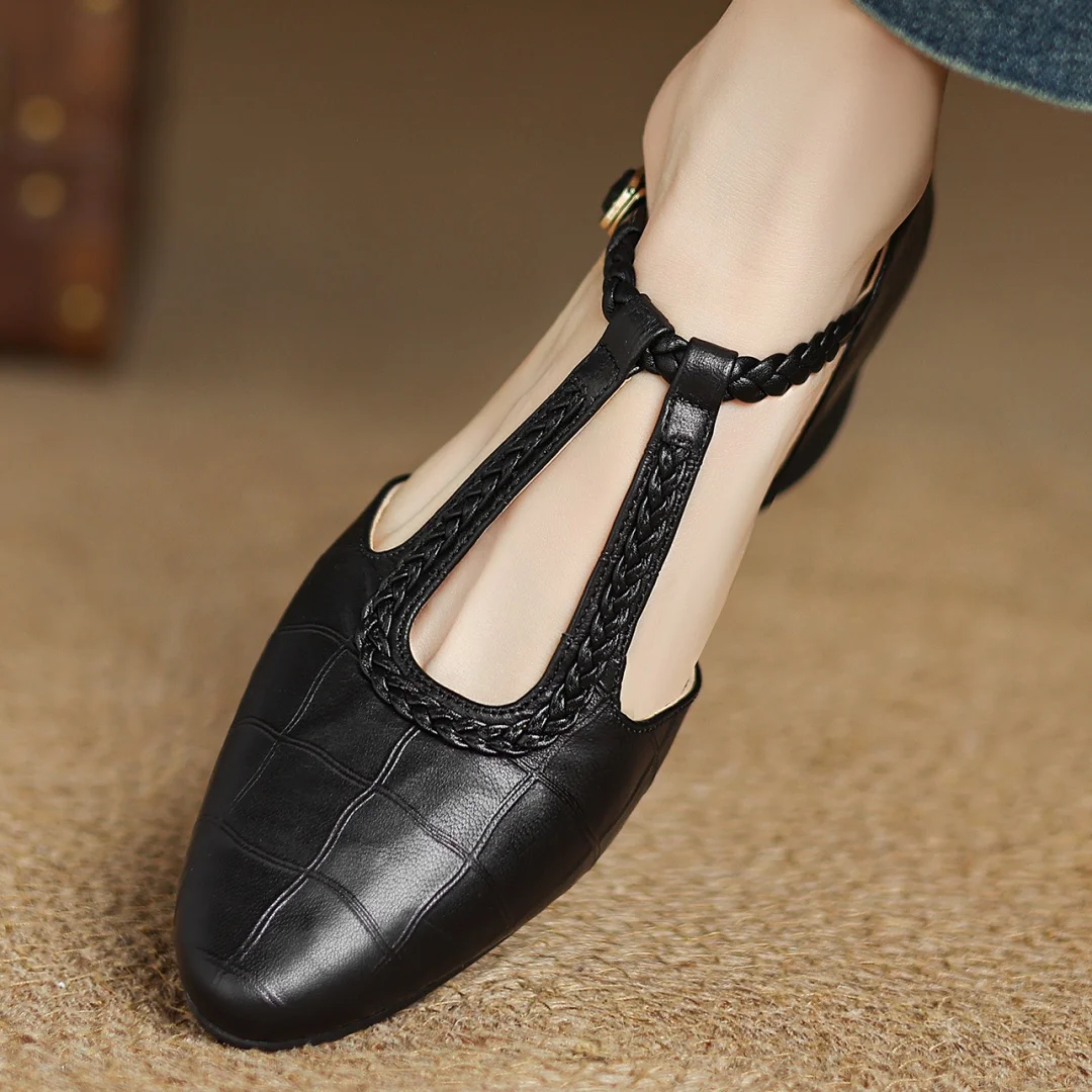 Carla - Mary Janes Clásicas - calzado de mujer, vista frontal | Chloe Bennett