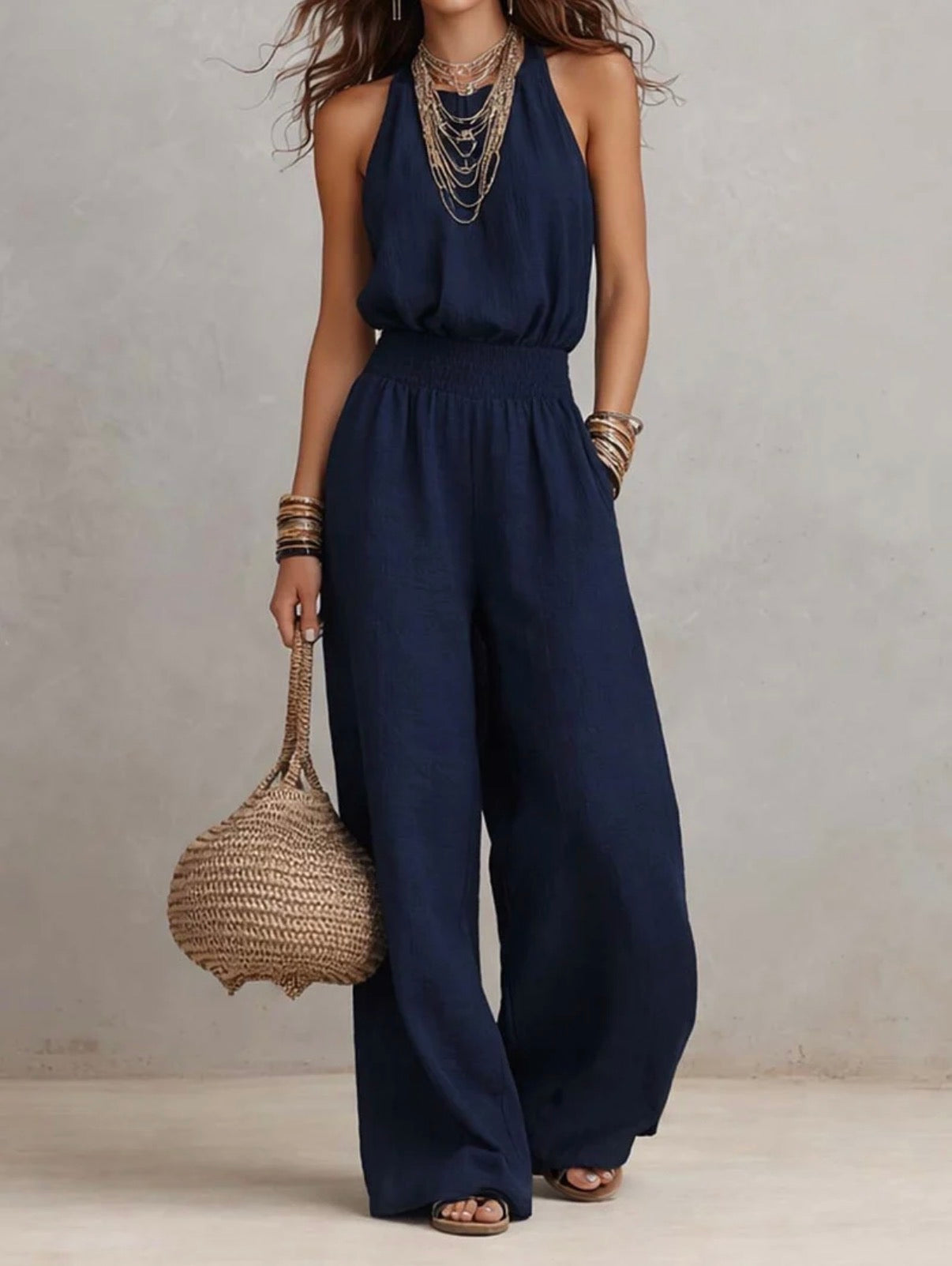 Gigi | Conjunto elegante con cuello halter