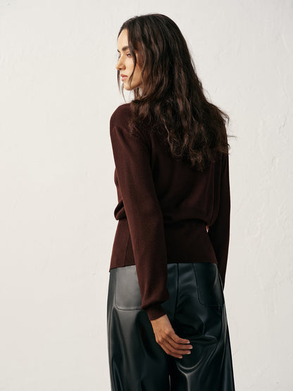 Ángeles | Jersey de Cuello en V con Detalle Metálico
