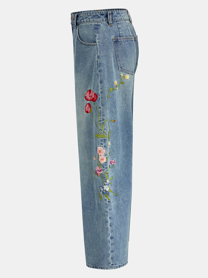 Queralt | Jeans Curvos con Bordado Floral