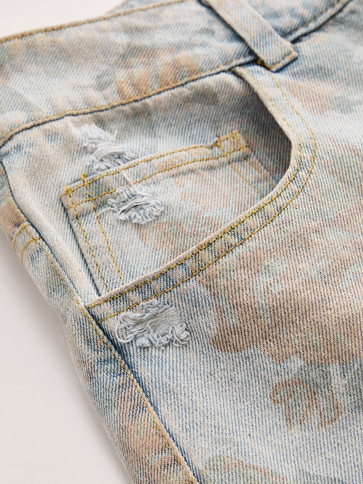 Jazmín | Jeans Pierna Ancha Desgastados con Flores
