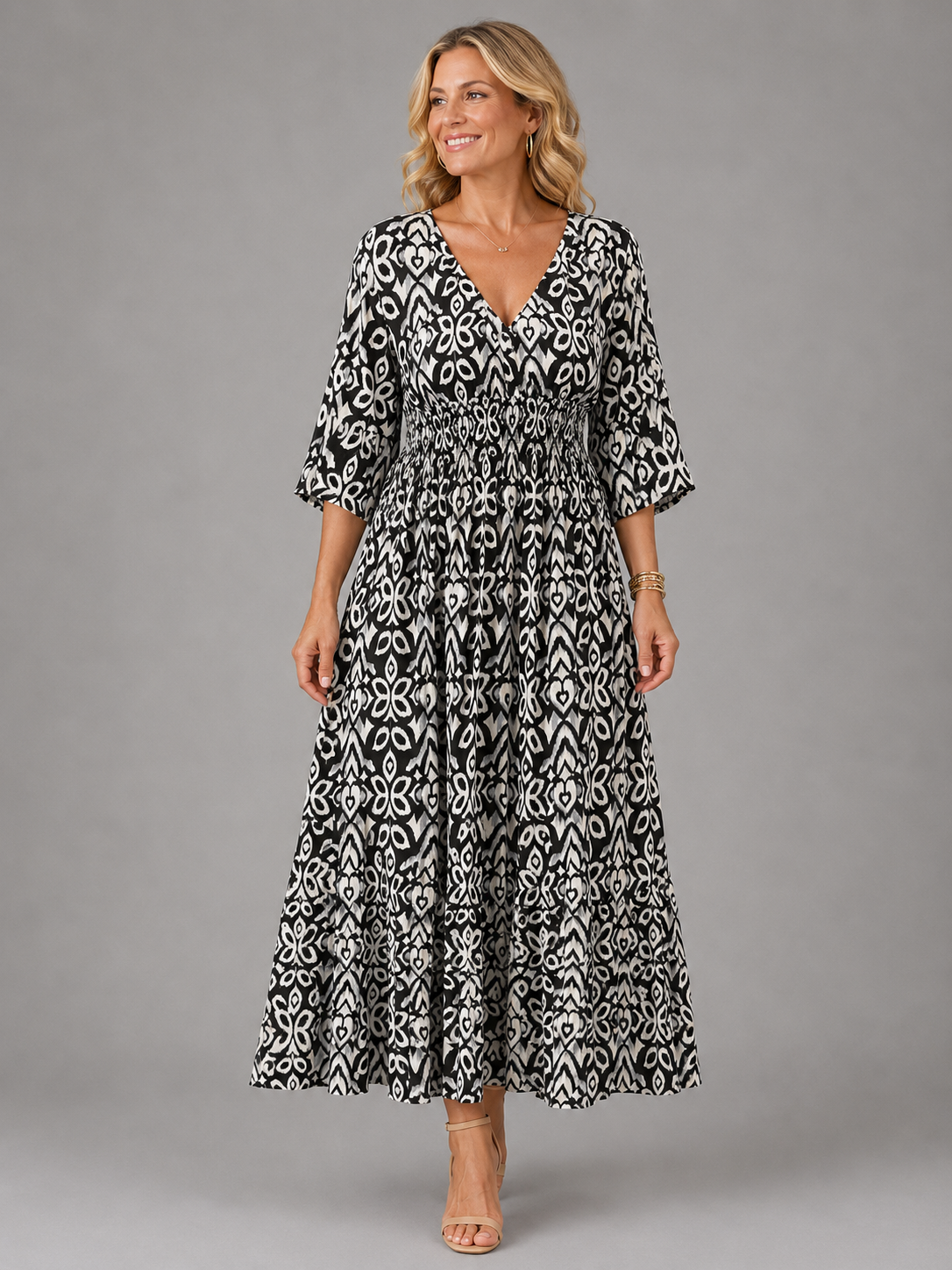 Renata | Vestido Midi Bohemio Flow - vestido de mujer, vista trasera | Chloe Bennett