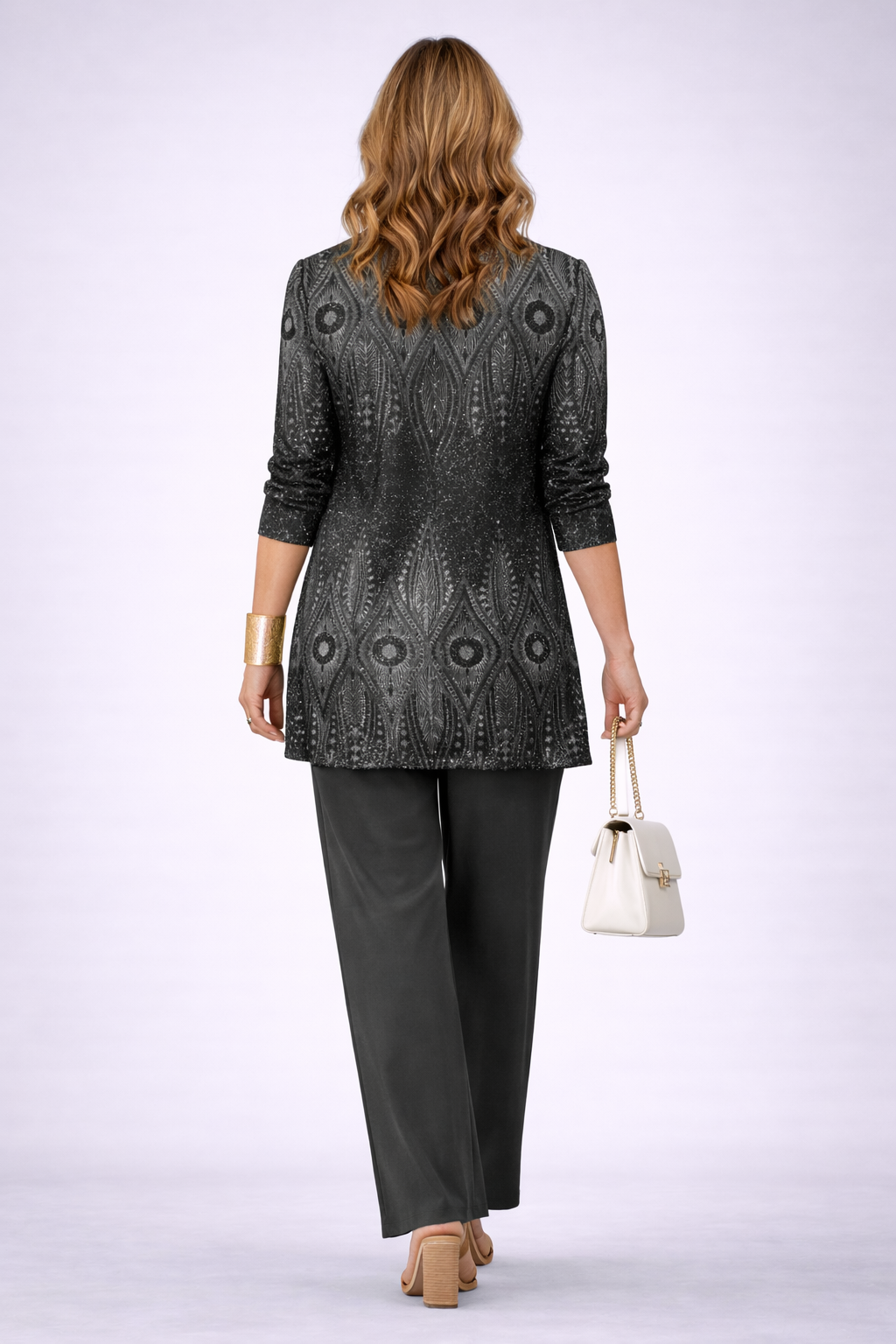 Hailey - Conjunto Tres Piezas Elegancia Clásica - conjunto de mujer, detalle | Chloe Bennett