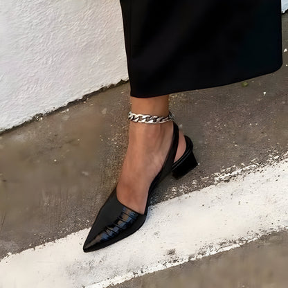 Graziella - Zapatos de Tacón con Punta Ancha - calzado de mujer, vista frontal | Chloe Bennett