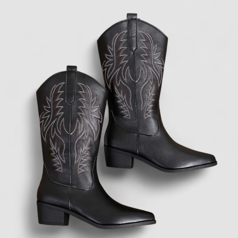 Alessandra | Botas Cowboy Western Bordadas - calzado de mujer, vista lateral | Chloe Bennett