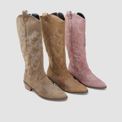 Caterina | Botas hasta la Rodilla para Pantorrillas Anchas - calzado de mujer, detalle de tejido | Chloe Bennett