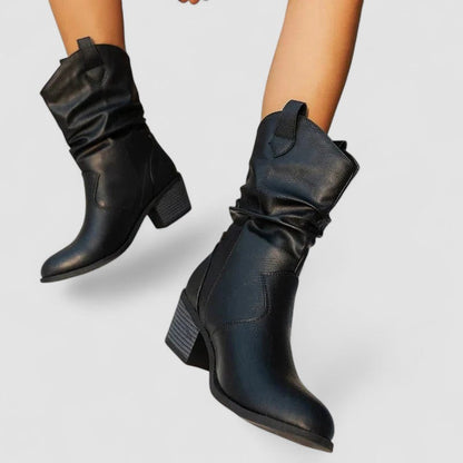 Monica | Botas de Piel Ortopédicas - calzado de mujer, vista trasera | Chloe Bennett