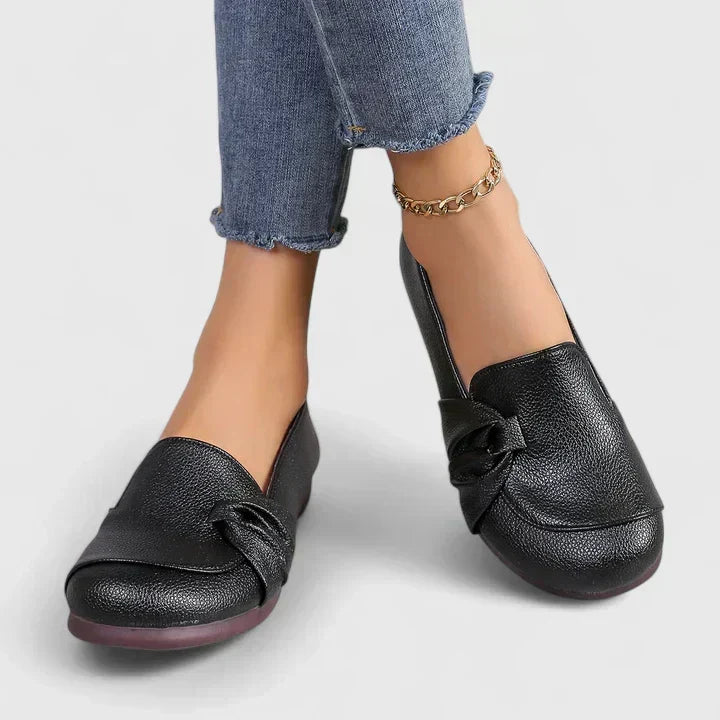 Angela - Zapatos Elegantes - calzado de mujer, vista frontal | Chloe Bennett