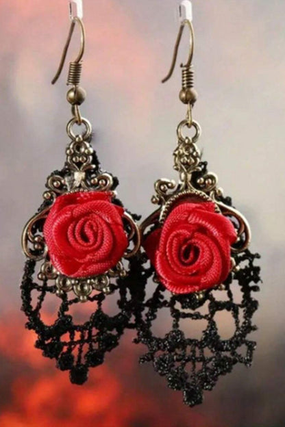 Dark-style Rose Earrings - pendientes de mujer, vista principal | Chloe Bennett