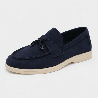 Amelia | Mocasines Mule de Ante con Borlas - calzado de mujer, vista frontal | Chloe Bennett