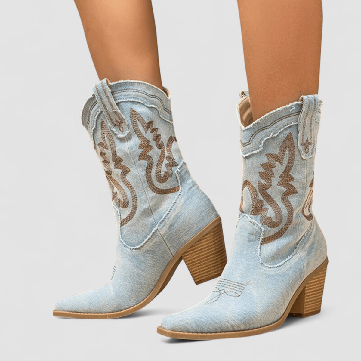 Selena | Bota Western Bordada - calzado de mujer, vista principal | Chloe Bennett