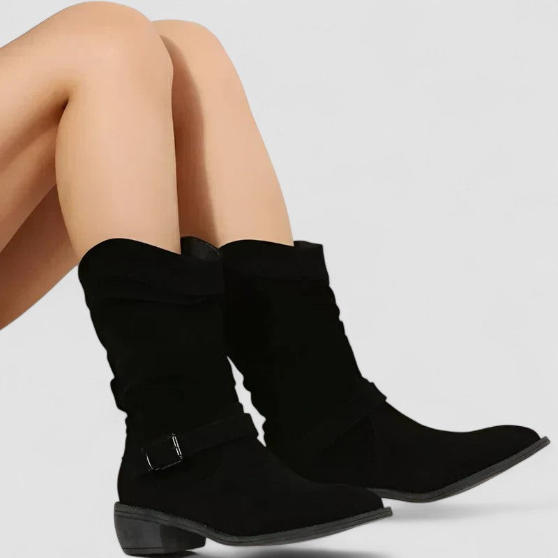 Lucia | Botas Western Ortopédicas - calzado de mujer, detalle | Chloe Bennett